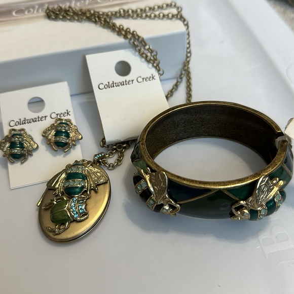 NEW.. Rare and unique jewelry set- enamel workmanship on all pieces - Picture 8 of 9